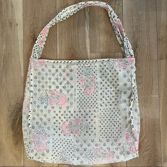 Free People Large Reusable Shopping Tote Shoulder Bag - Picture 4 of 4
